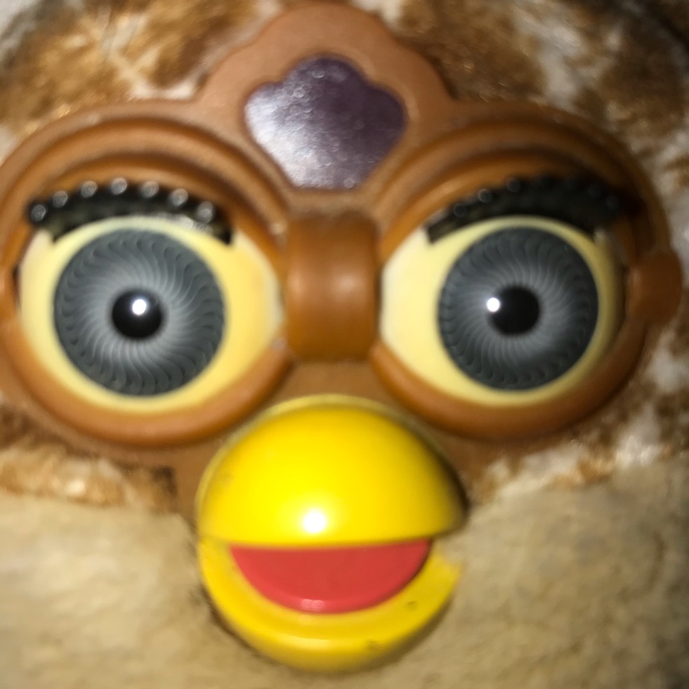 “Hug Please” Furby Buddies